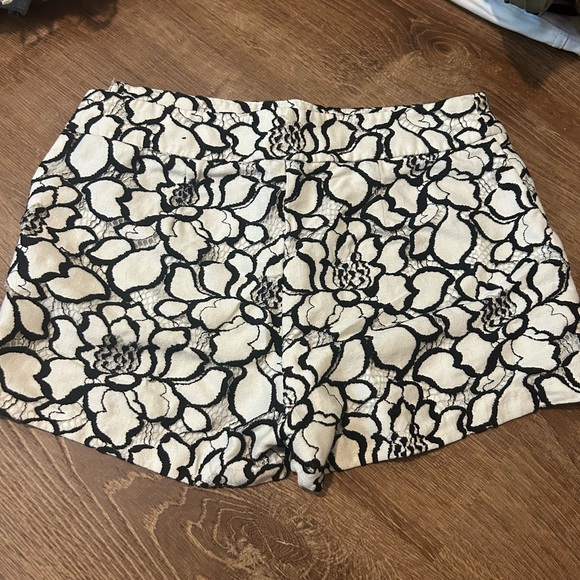 Express High Waist Black and White Shorts - Picture 1 of 3